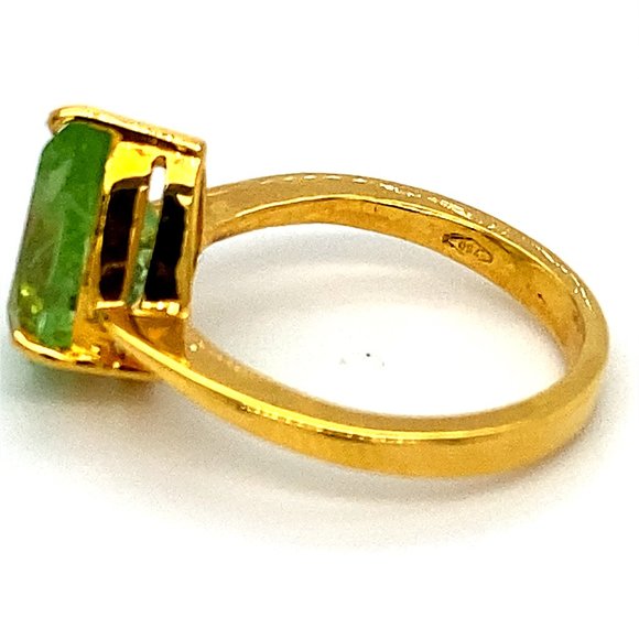 Peridot 3.05ct Solid 18K Yellow Gold Ring - Picture 4 of 6